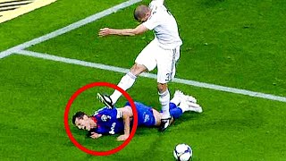 MOST UNSPORTSMANLIKE \& DISRESPECTFUL MOMENTS IN FOOTBALL | 38 Moments IRRESPECTIEUX dans le Foot,