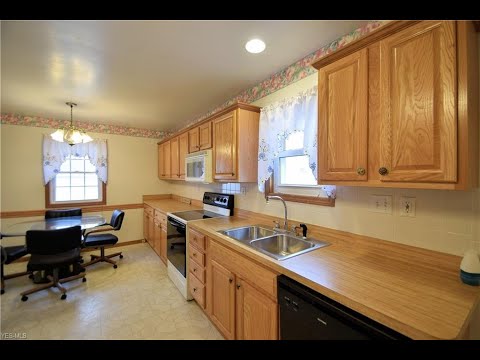 1722 Marietta Avenue, Parma, OH home video tour