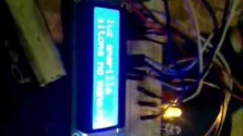 SEMÁFORO EN LCD CON PIC 16F628A