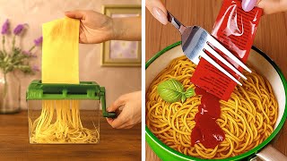 Slow-Motion Kitchen Hacks for Beginners: Cooking Hacks and Quick Recipes 🍴