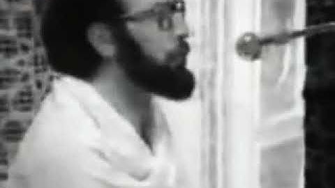 شوف تلاوة نادرة للشيخ محمود خليل الحصري في الحج