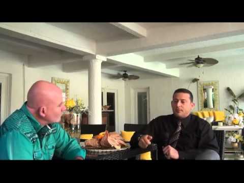 Entrevista con el director ejecutivo de Beachside: aprenda cómo Greg Musantry pasó de barman a vicepresidente de ventas de My Day 1
