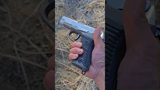 Ruger P89DC #gunsdaily #outdoorrange #gunsofinstagram #outdoorgans #shootingrange #outdoors