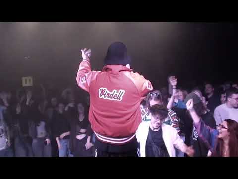 Macanache - Tehnica Lu’ Chaplin (CLIP ORIGINAL)