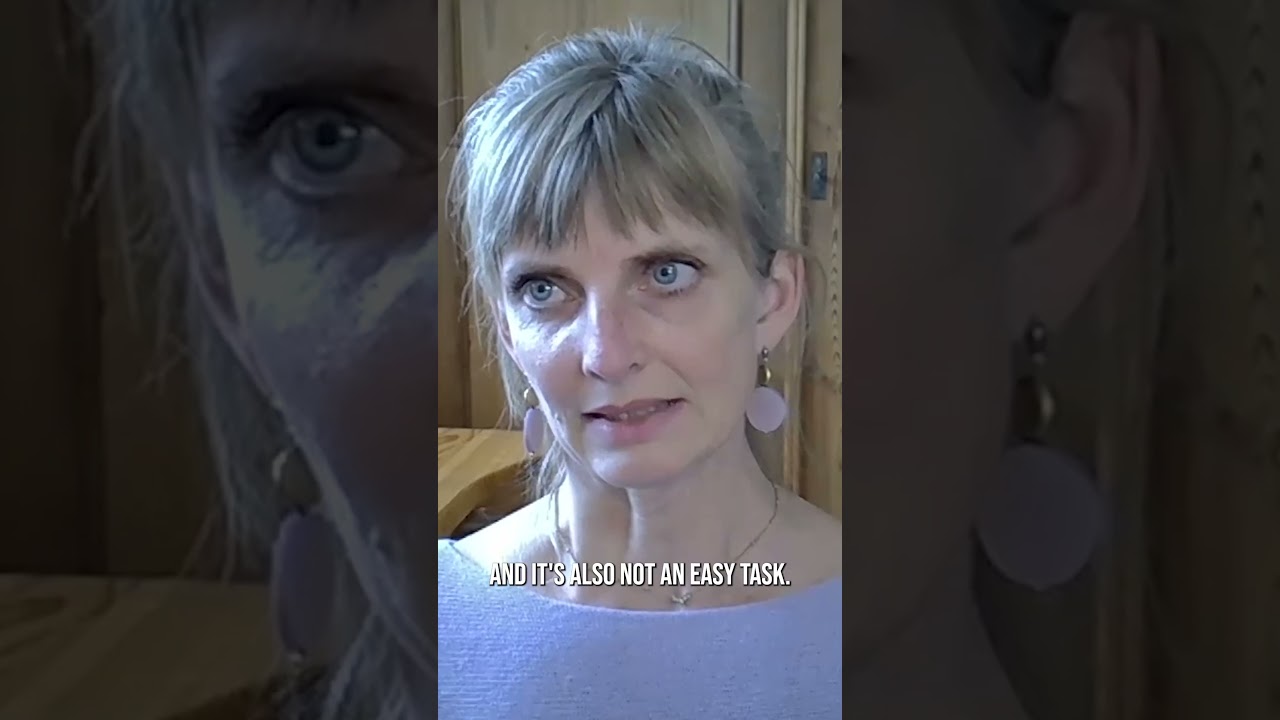 Demystifying Cosmetics + Kristin Neumann Demystifying Cosmetics + Kristin Neumann