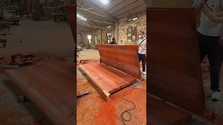 Watch Ancient Joinery Bring A Courtyard Gate To Life
