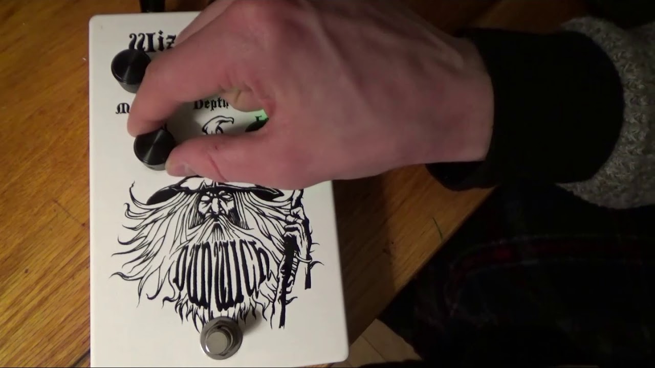 Dunwich Wizard Fuzz Bass Demo