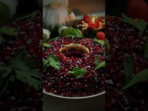 НЕПРЕВЗОЙДЁННЫЙ САЛАТ 'ГРАНАТОВЫЙ БРАСЛЕТ' с шампиньонами #рецепт #салаты #салат #гранатовыйбраслет