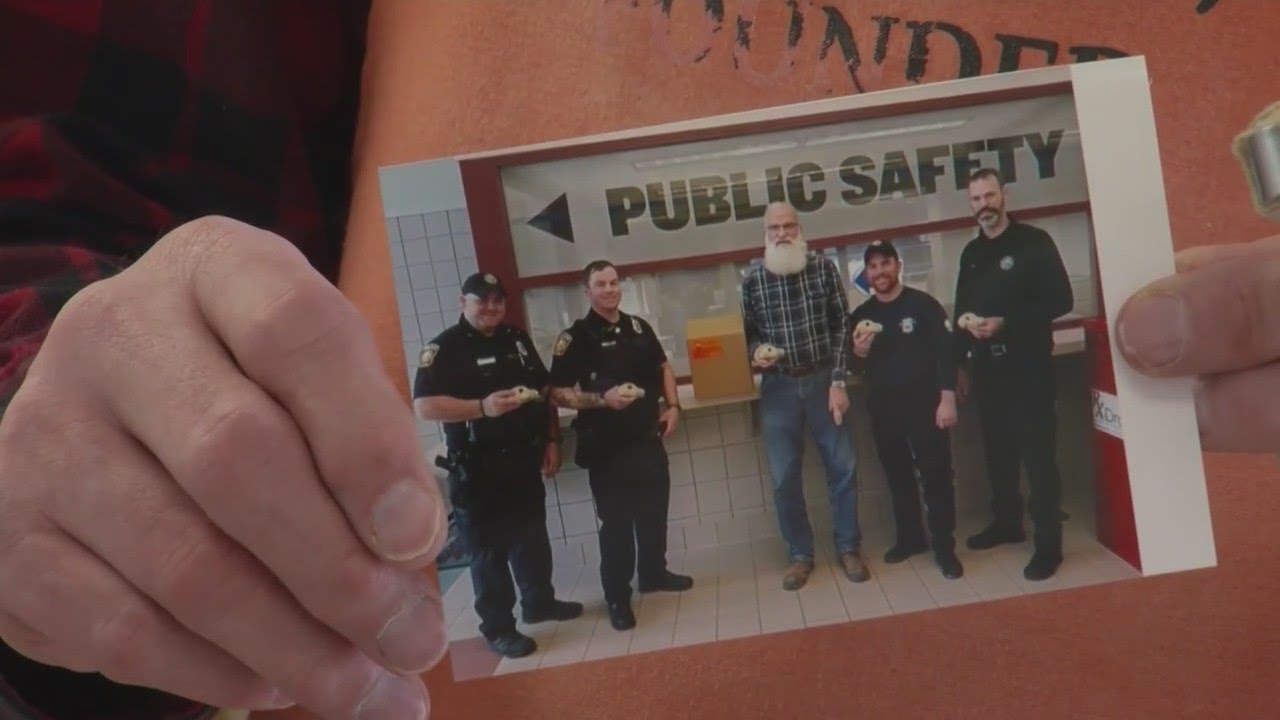 Green Bay toy maker donates wooden cars to Ashwaubenon Public Safety YouTube