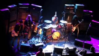 &quot;Boy With The Thorn In His Side&quot; - Dinosaur Jr live with Johnny Marr and Dale Crover