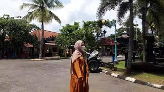 About Me and My Hometown Dian Nurfina Khairunnisa ( 201204033 )