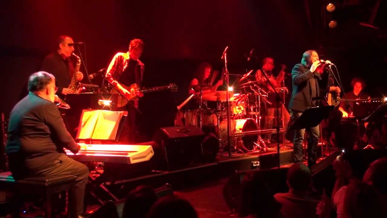 Μικρές νοθείες - Θάνος Μικρούτσικος & Γιάννης Κότσιρας ( ΣΤΝ 2014 )