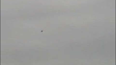 Haim foam F-16 electric test flight