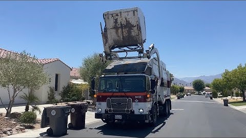 CUROTTO CAN!!!! CNG New way mammoth autocar acx front loader w/ curotto can.