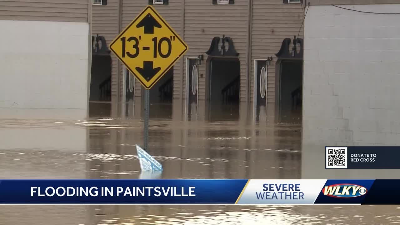 Residents in Paintsville begin clean up after weekend flooding - YouTube