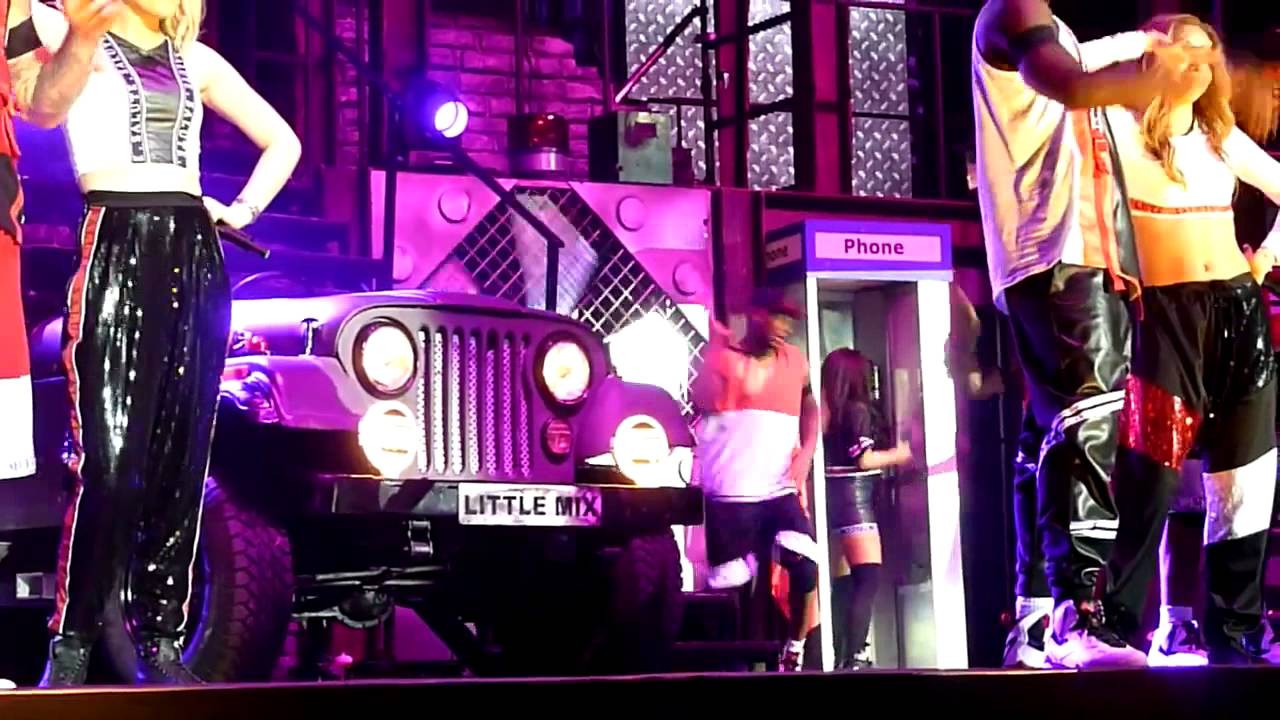 Little Mix - Salute Tour Live at the London O2 - 07 How Ya Doin'