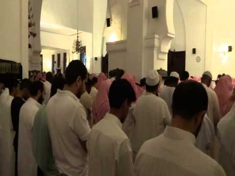 يا أيها الذين آمنوا لا تبطلوا صدقاتكم بالمن والأذى الركعة 5 اليلة الخامسة خالد الجليل رمضان 1436