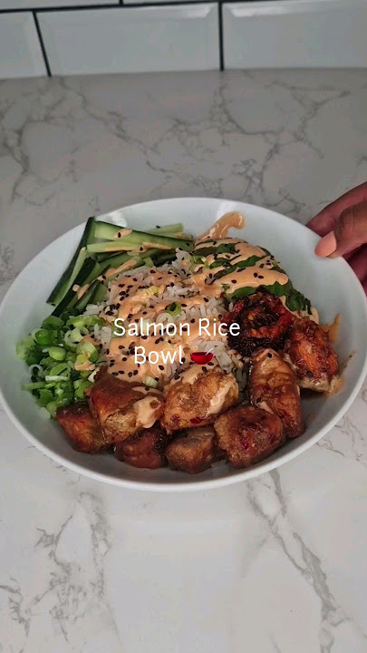Salmon Rice Bowl 🥣😋 #salmon #cookwithme #healthyfood #shorts