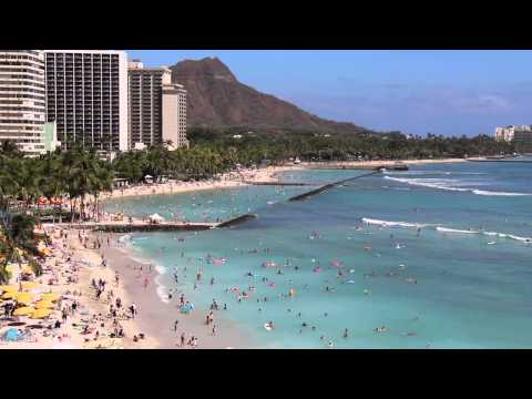 Video: Oahu - pulcēšanās vieta Havaju salās