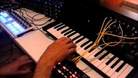 Doepfer DarkTime/Dark Energy2!Arturia Beatstep/MicroBrute/Ms20Mini&SQ-1