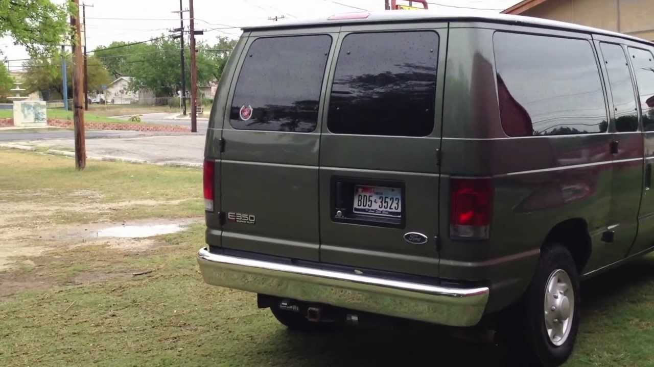 05 Ford Econoline Club Wagon 50 Xlt Super Duty Youtube