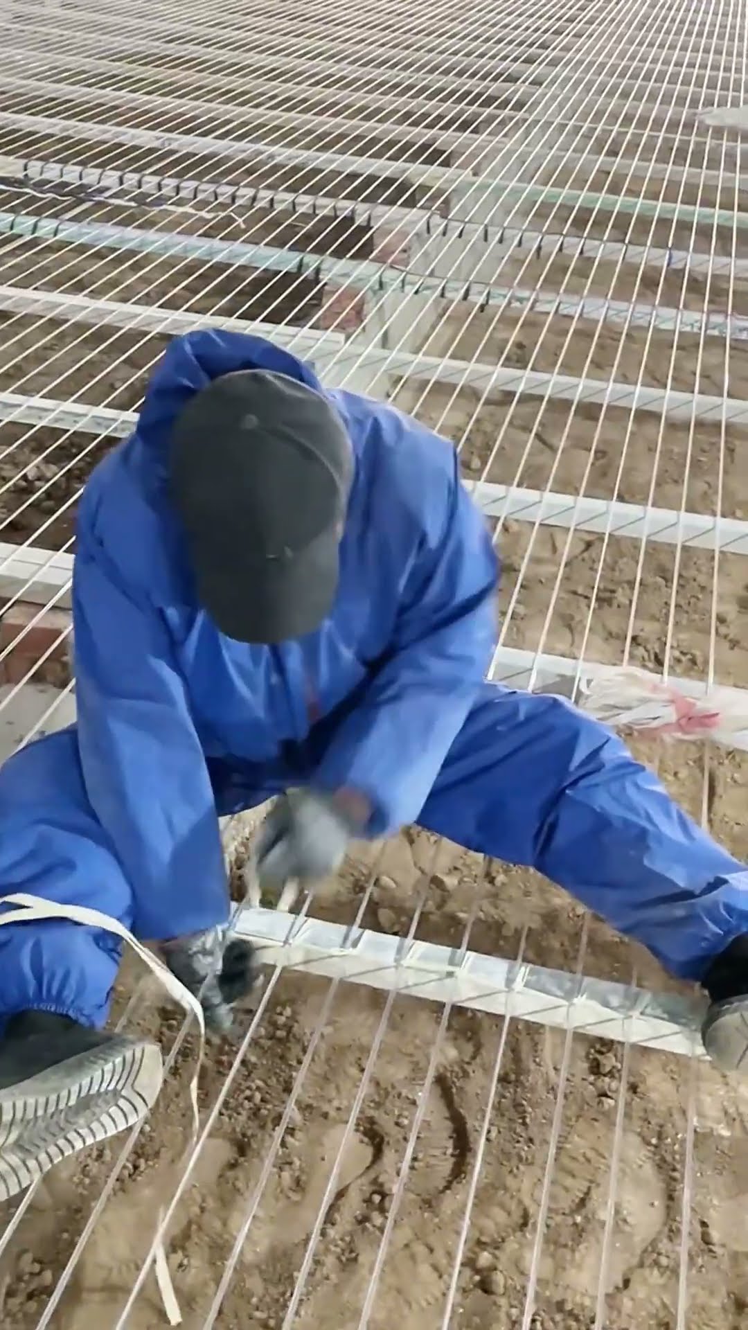 The process of fixing rebar on the missing table- Good tools and machinery make work easy