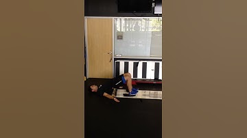 Slideboard Eccentric Leg Curl