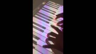 「Xperia Touch」ファーストインプレション-『Real Piano』で弾いてみた -