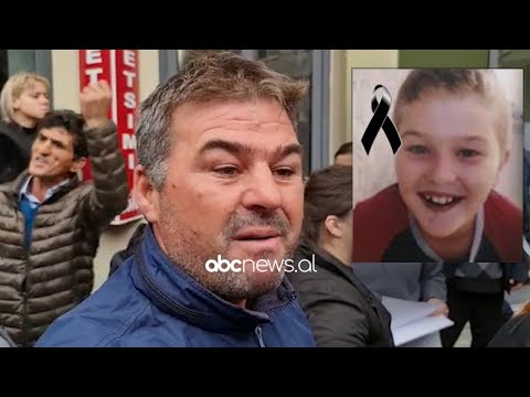 “Le te vdes vetem ta shikoj njehere”, perlot babai i vogelushit qe u vra ne Fier | ABC News Albania