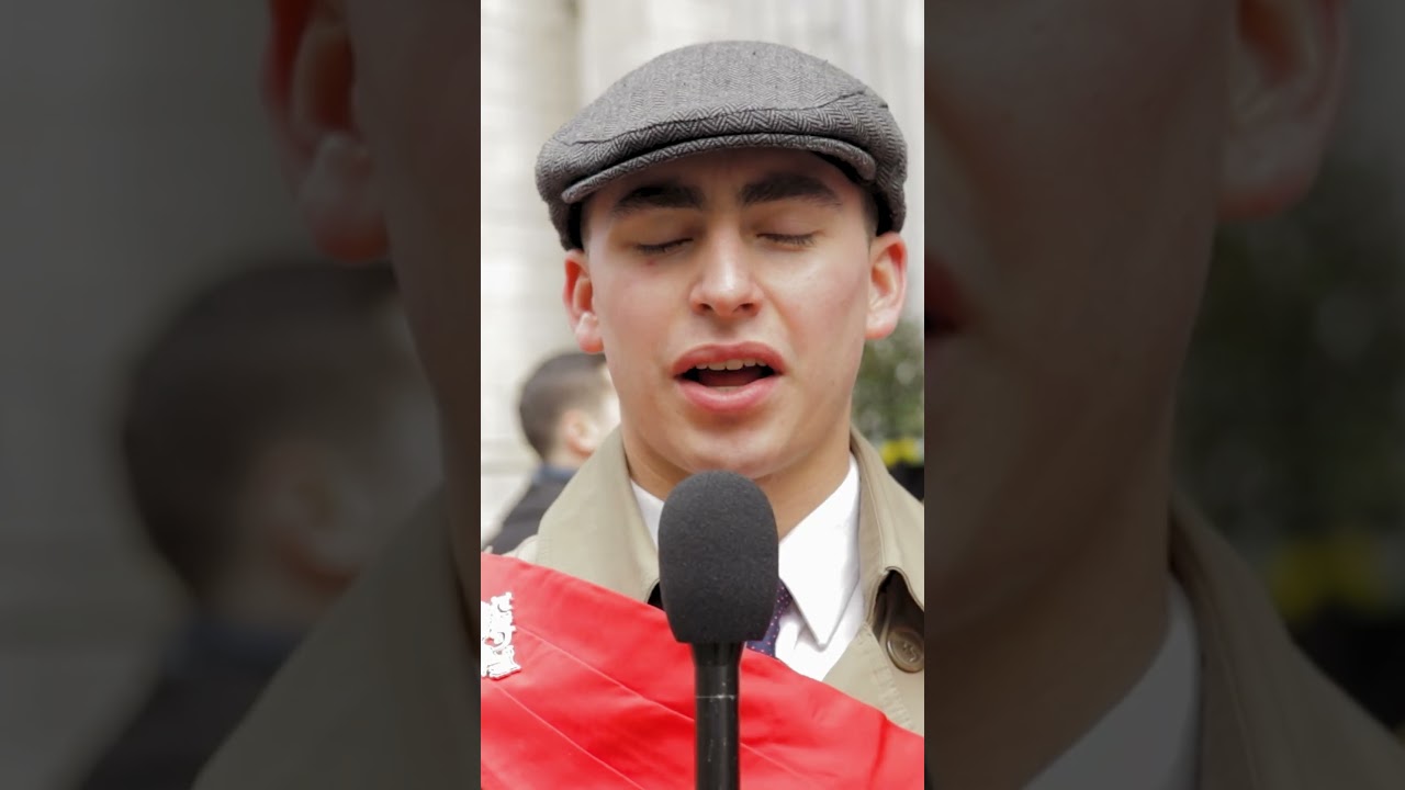 Возмещение ущерба в соборе Святого Патрика после святотатства 