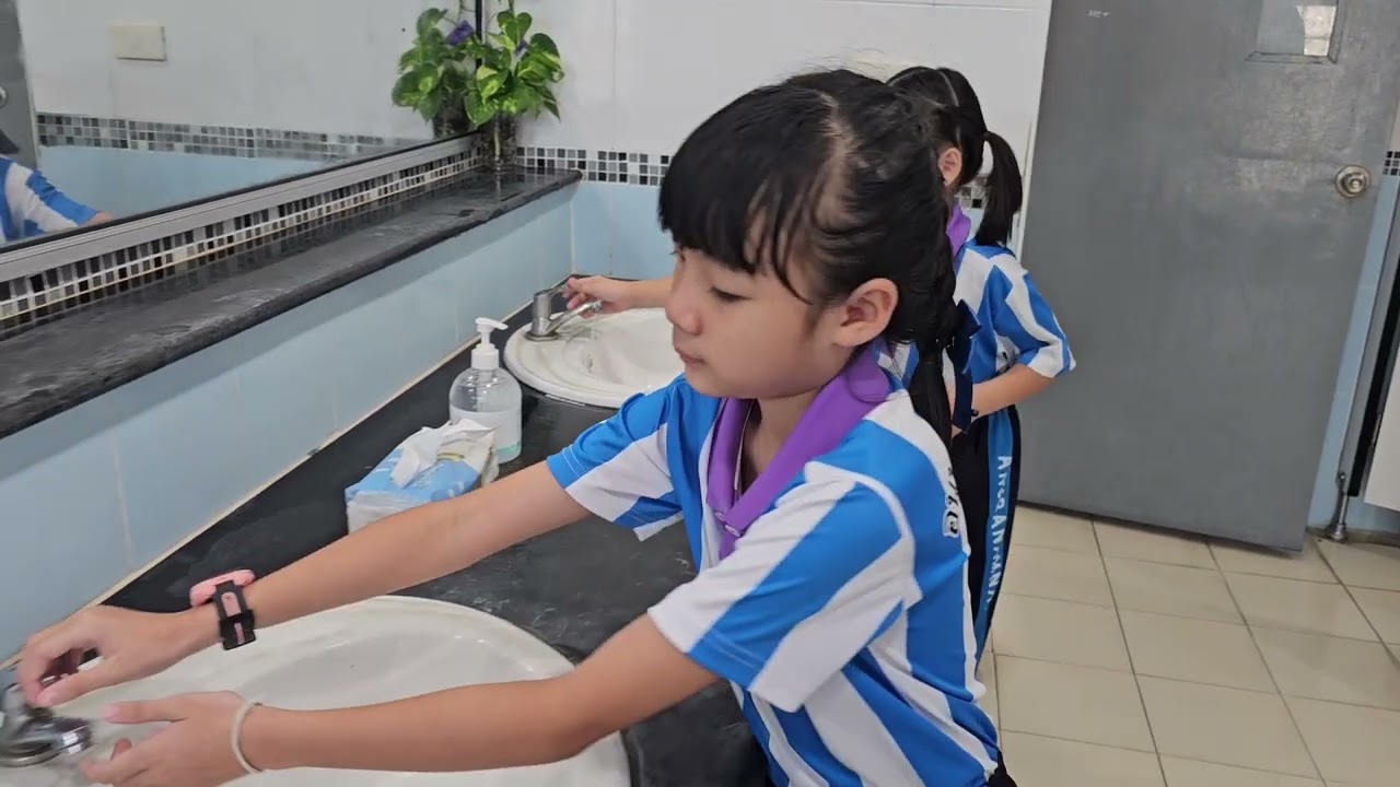 สุขาดี มีความสุข [ โรงเรียนอนุบาลอำนาจเจริญ ]