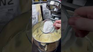 Celebrity White chocolate American super smooth buttercream Wealth