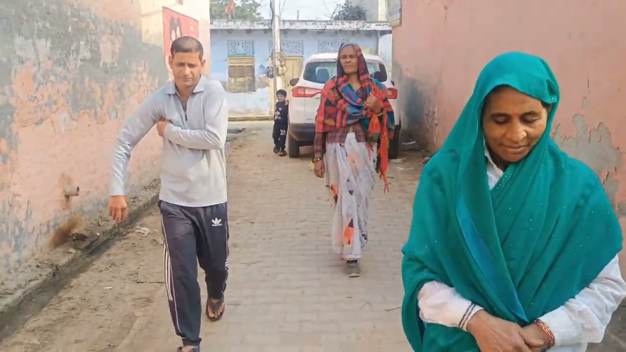 गाय की खरीददारी 