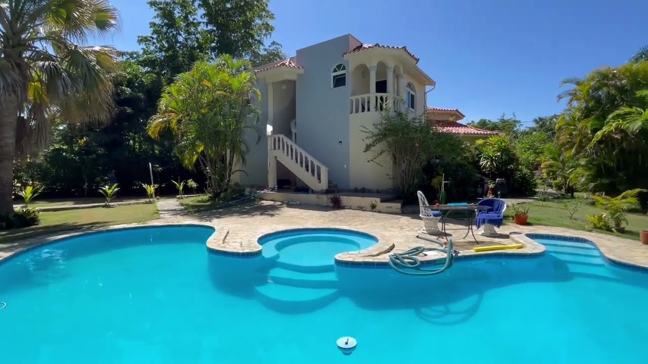 4 Bedroom House in Cabarete - Steps to Beach $595,000