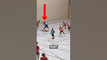 The most insane feint 🤯