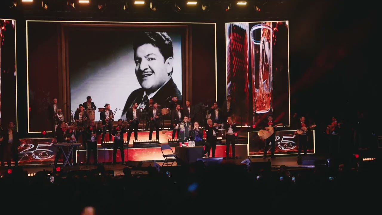 En El Ultimo Trago - Luis Angel 