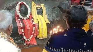 20-12-25 શર ગરરજ દરશન शर गररज ज मखरवद जतपर गवरधन नथ क मगल आरत क दरशन