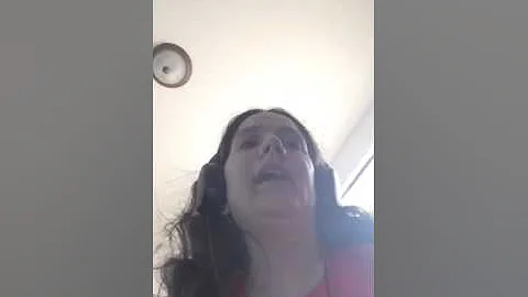 Tami sing in her room