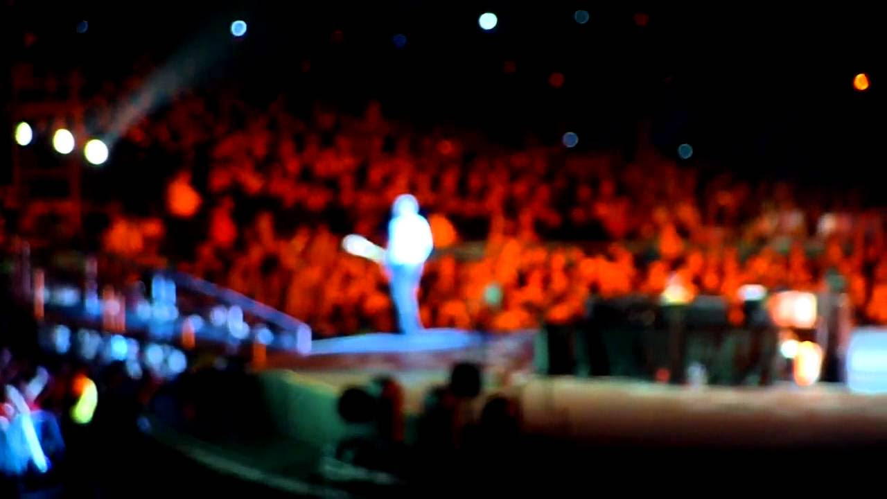 U2 With Or Without You (360° Live At Wembley Stadium) [Multicam 720p By Mek with U22's Audio]