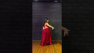 Priyanka Nair Aslan Arjun Hot Dance
