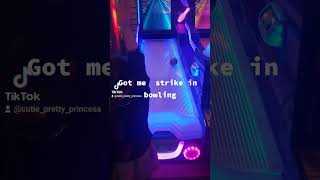 Mini bowling strike