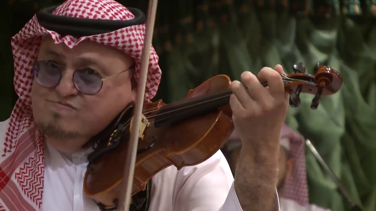 مقطوعات موسيقية للفنان محمد قاري من حفلة شاطئ المرجان 2017