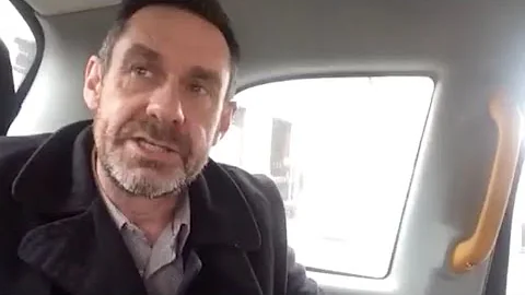 Quantitative easing explained - in the back of a cab... | Paul Mason on the news