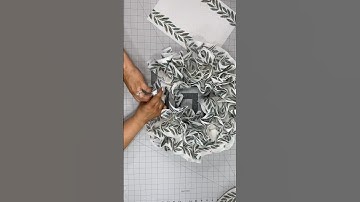 New Mesh and New Wreath Technique with Julie’s Wreath Boutique