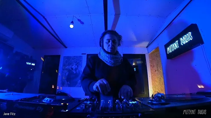 Jane Fitz   [08.01.2022]