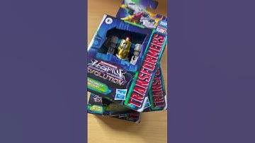 NEW TRANSFORMERS REVIEW DINOBOT CORE CLASS VOLCANICUS REVEAL EXCLUSIVE(ISH)