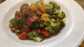 Brokoli̇ Hi̇ç Böyle Lezzetli̇ Hazirlanmamişti Sarimsakli Soslu Brokoli̇.