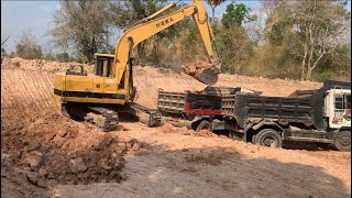 ￼￼￼￼Caterpillar 375 Excavator Loading Mercedes& MAN Trucks