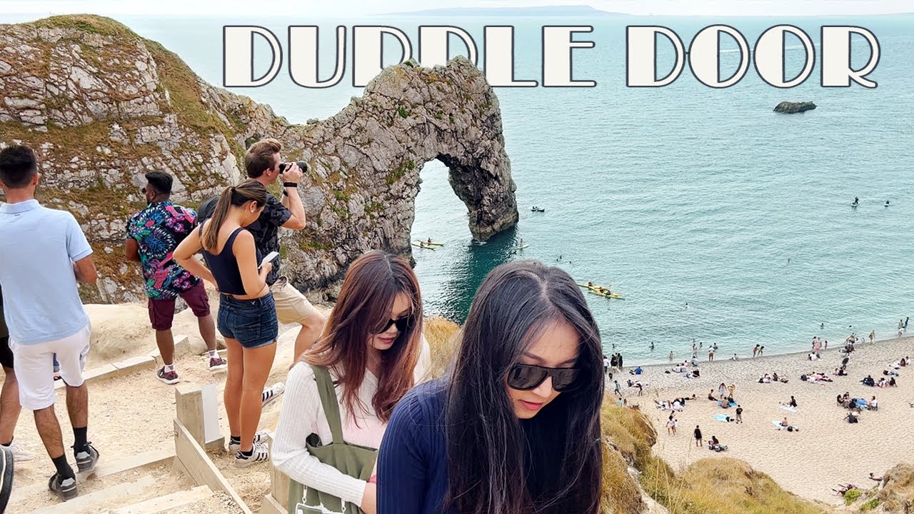 🇬🇧 England Beach Walk , Durdle Door one of best beaches in UK, Jurassic Coast Dorset, England