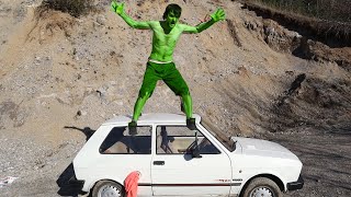 Hulk Vs Old Car